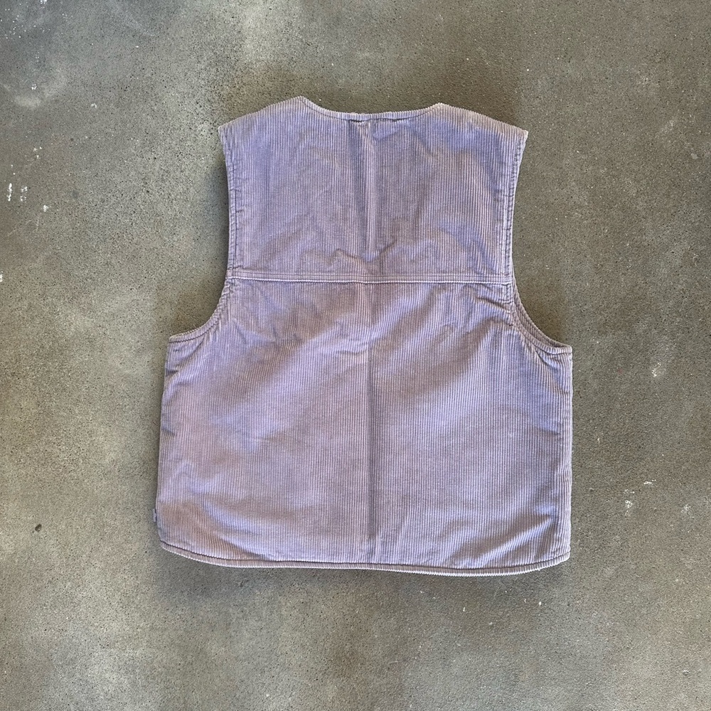 Aritzia TNA Carlaw Vest in Lavender Purple Size Medium Corduroy Ribbed Quilted - Picture 2 of 11